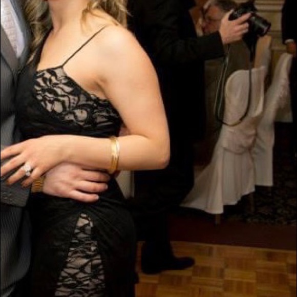 STUNNING Black Lace Evening Gown - Picture 8 of 8